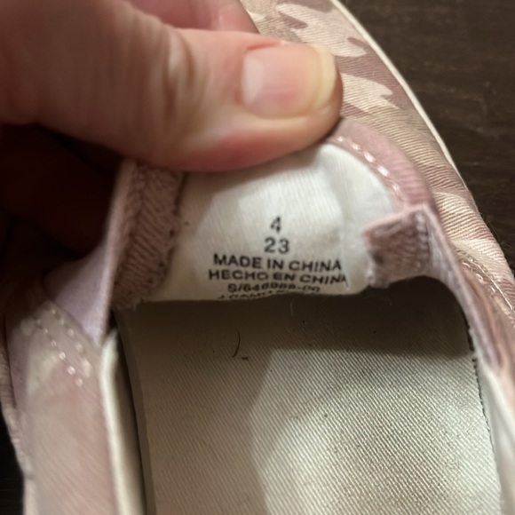 Girls slip on shoes - Picture 4 of 4